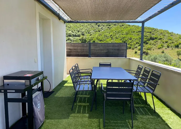 De Standing Vista - Domaine Romella - Piscine - Vue De Padula Villa