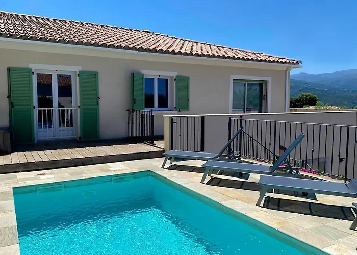 De Standing Vista - Domaine Romella - Piscine - Vue De Padula