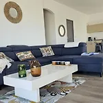 De Standing Vista - Domaine Romella - Piscine - Vue De Padula 别墅 奥莱塔
