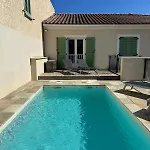 De Standing Vista - Domaine Romella - Piscine - Vue De Padula