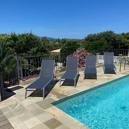 De Standing Vista - Domaine Romella - Piscine - Vue De Padula Willa