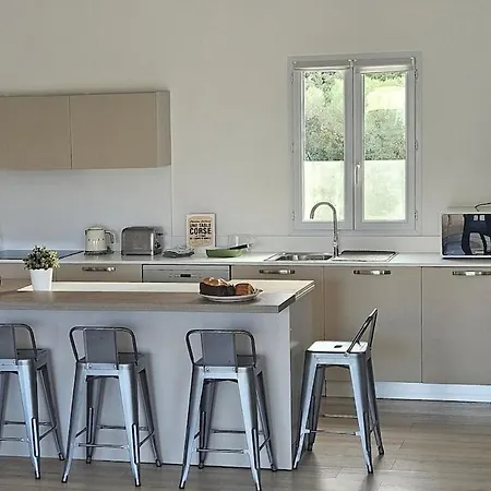 De Standing Vista - Domaine Romella - Piscine - Vue De Padula