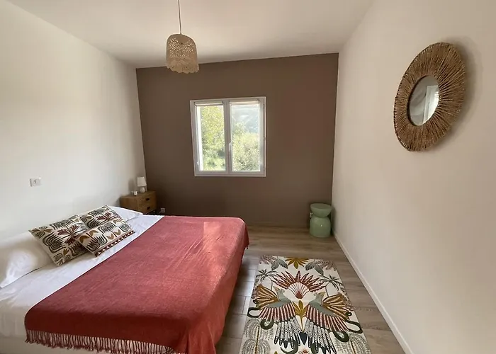 빌라 De Standing Vista - Domaine Romella - Piscine - Vue De Padula