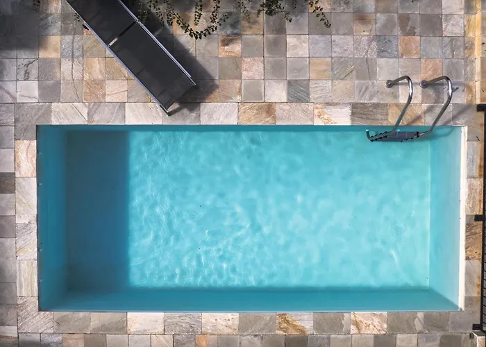 De Standing Vista - Domaine Romella - Piscine - Vue De Padula *