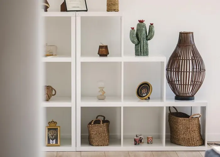 Villa De Standing Vista - Domaine Romella - Piscine - Vue De Padula