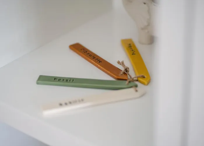 Villa De Standing Vista - Domaine Romella - Piscine - Vue De Padula